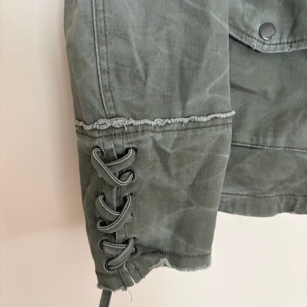 Gently used olive green fashion jacket - Picture 2 of 4